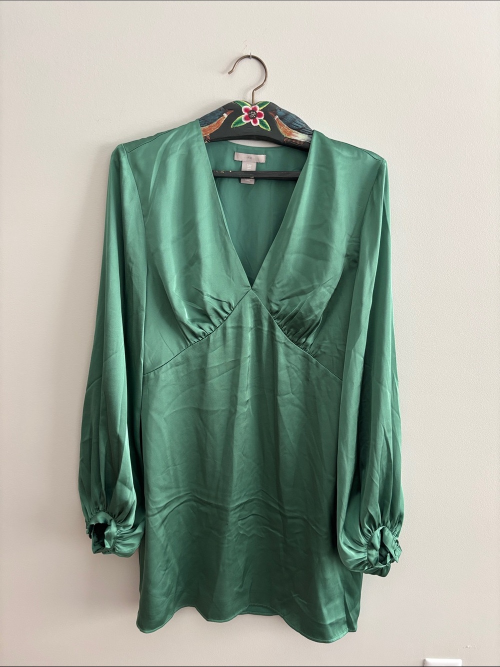 H&M - Silk-Look Green V-Neck Tunic Blouse
